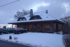 200
